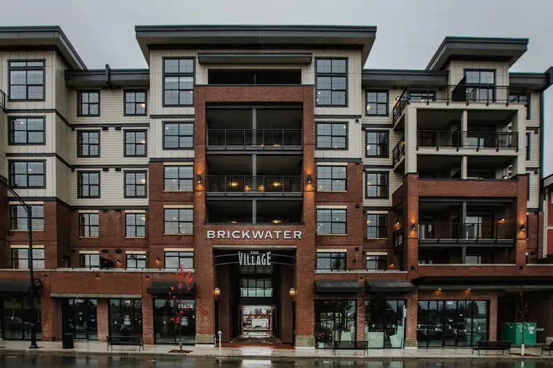 611 22638 119 AVENUE - photo 1 of 11