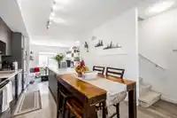 94 8130 136A STREET - thumbnail 7