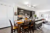 94 8130 136A STREET - thumbnail 8