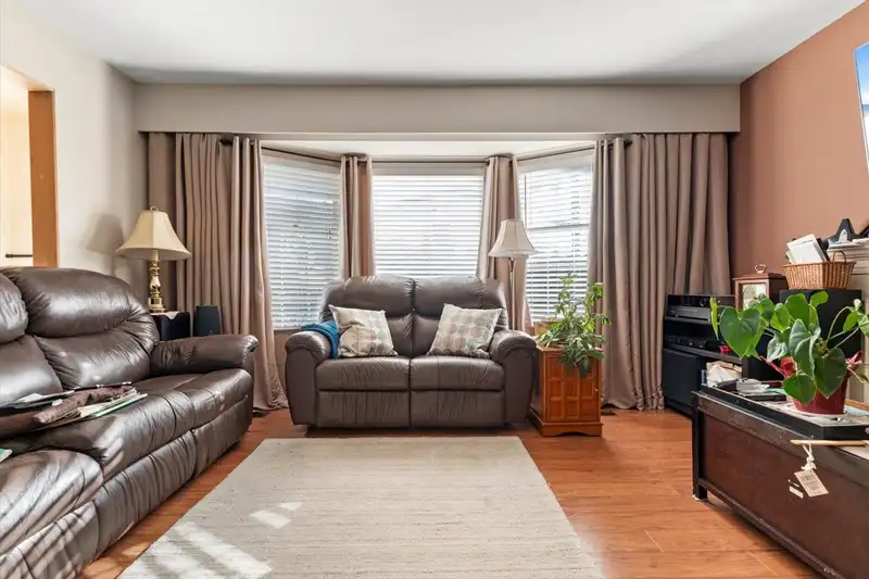 14983 CANARY DRIVE - photo 4 of 28