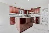 15162 81A AVENUE - thumbnail 8