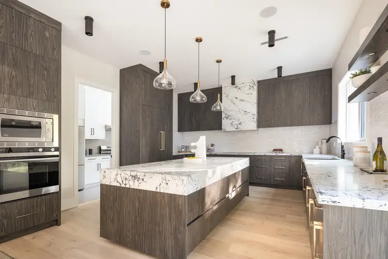 936 POIRIER STREET - photo 4 of 25