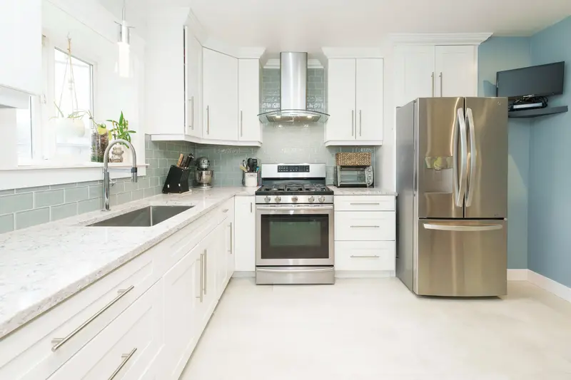 11943 232 STREET - photo 3 of 25