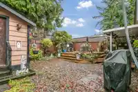 8037 139A STREET - thumbnail 18