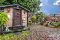8037 139A STREET - thumbnail 19