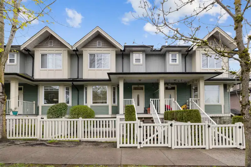 20 6575 192 STREET - photo 1 of 32