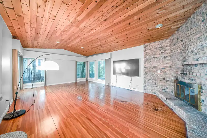 5242 STATION ROAD - photo 2 of 39