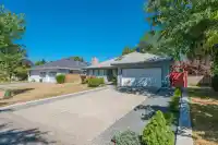 16323 MIDDLEGLEN CLOSE - thumbnail 4