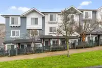 149 14833 61 AVENUE - thumbnail 2