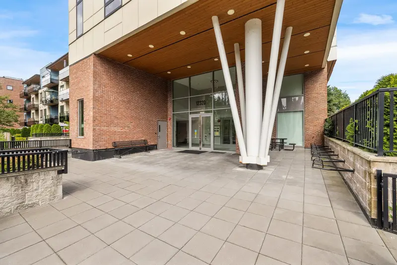 204 12320 222 STREET - photo 2 of 25