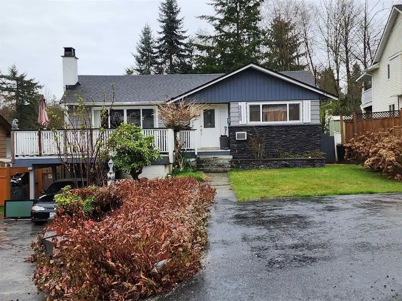 11372 SURREY ROAD - photo 2 of 4