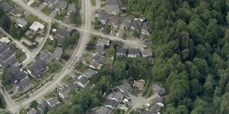 11372 SURREY ROAD - photo 4 of 4