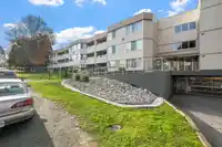 321 9635 121 STREET - thumbnail 3
