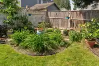 5933 137A STREET - thumbnail 32