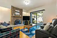 16433 GLENSIDE PLACE - thumbnail 13