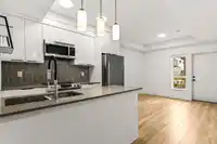 21 18855 72 AVENUE - thumbnail 3