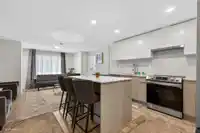 318 13968 LAUREL DRIVE - thumbnail 1