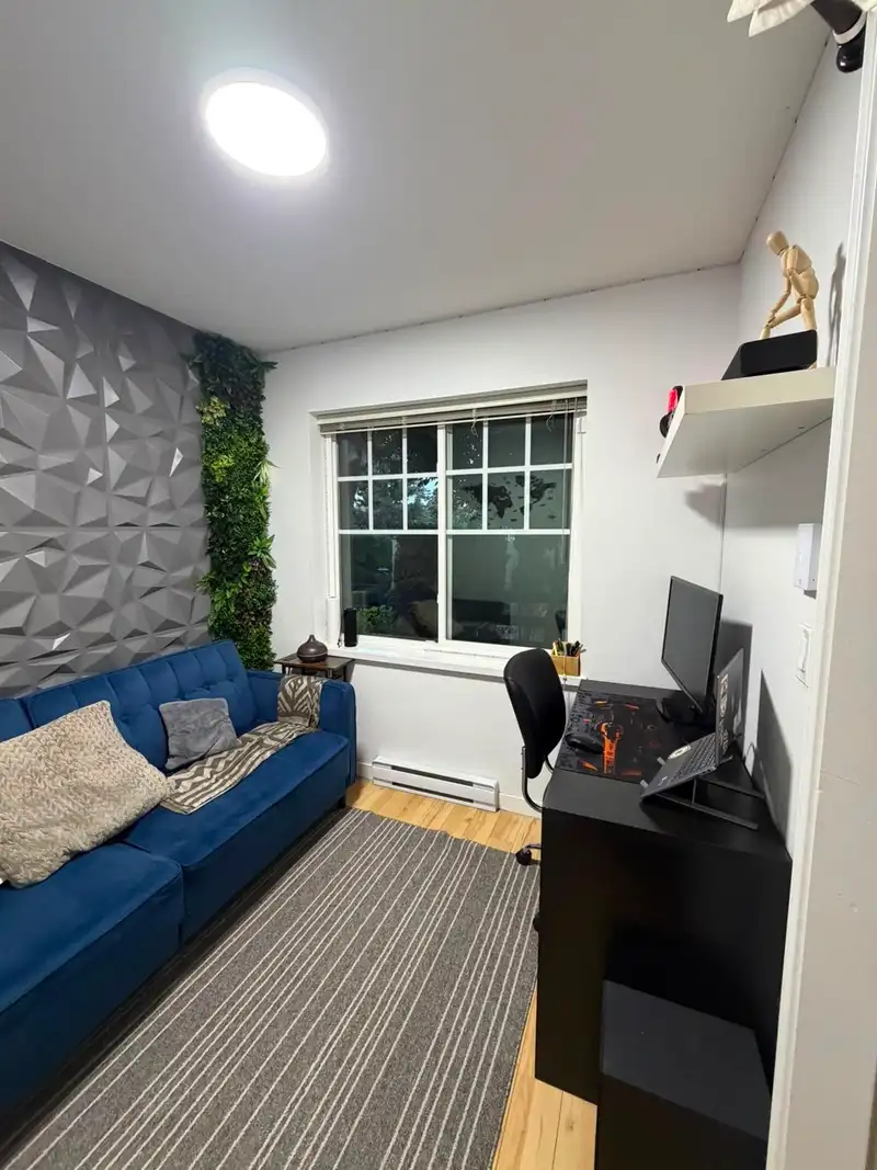 13 7348 192A STREET - photo 2 of 22