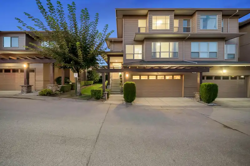14 16655 64 AVENUE - photo 3 of 35