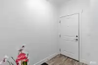 320 8183 121A STREET - thumbnail 14