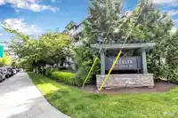 320 8183 121A STREET - thumbnail 23