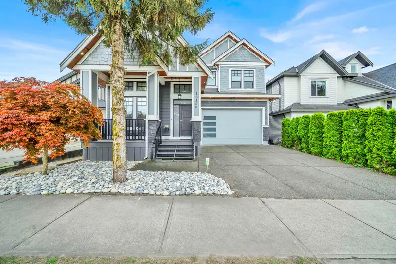 18356 68 AVENUE - photo 1 of 33