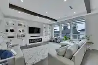 7729 154A STREET - thumbnail 5