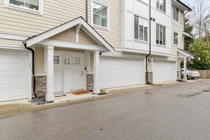 14 7056 192 STREET - photo 4 of 29