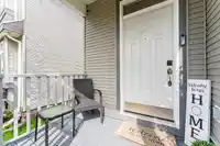 19159 70 AVENUE - thumbnail 2