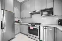 14718 90A AVENUE - thumbnail 13