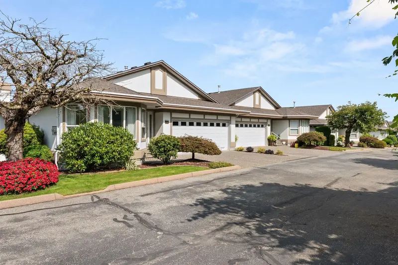 9 31445 RIDGEVIEW DRIVE - photo 3 of 25