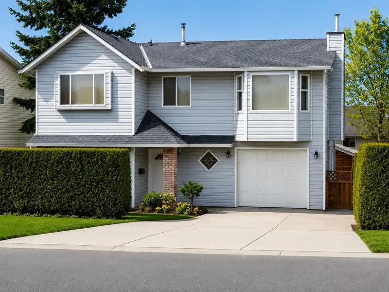 14318 68 AVE - photo 1 of 29