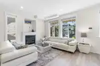 7057 148A STREET - thumbnail 5