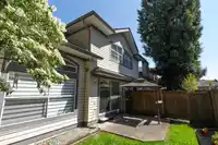 12 8257 121A STREET - thumbnail 28