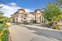 301 6960 120 STREET - thumbnail 1