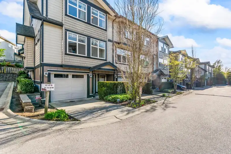 64 6350 142 STREET - photo 3 of 39