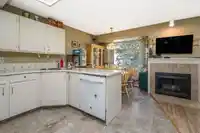 24 15550 89 AVENUE - thumbnail 2