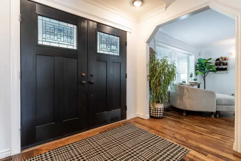 19118 86 AVENUE - photo 1 of 25