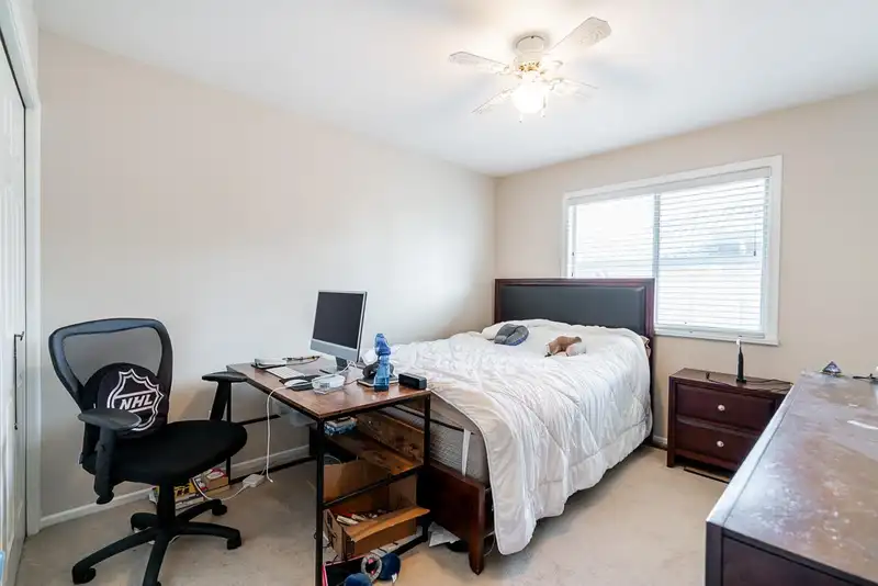 10215 157A STREET - photo 2 of 33
