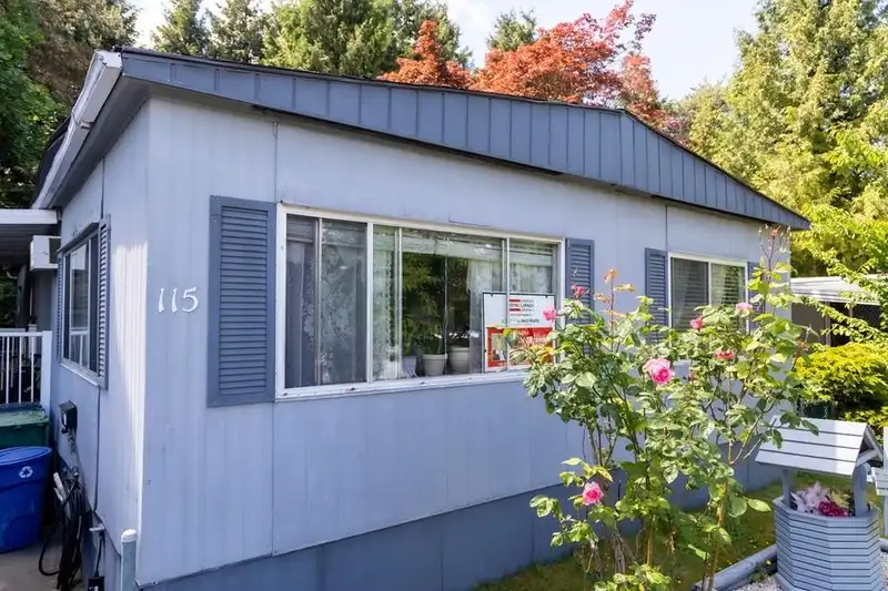 115 8220 KING GEORGE HIGHWAY - photo 1 of 13