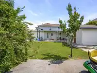 5775 184A STREET - thumbnail 34