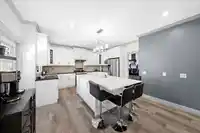 19354 72A AVENUE - thumbnail 5