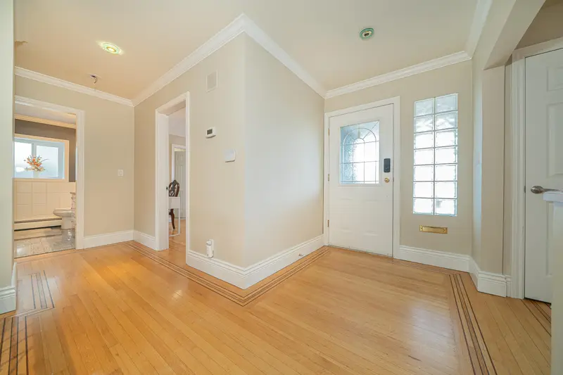 4824 FAIRLAWN DRIVE - photo 4 of 25