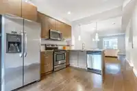 88 5888 144 STREET - thumbnail 1