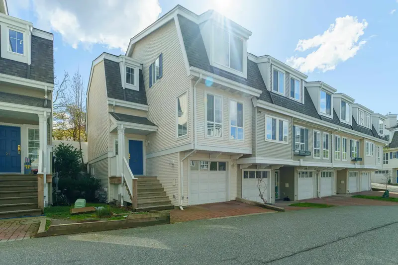 26 8890 WALNUT GROVE DRIVE - photo 2 of 25