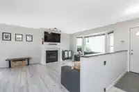 18096 61 AVENUE - thumbnail 5
