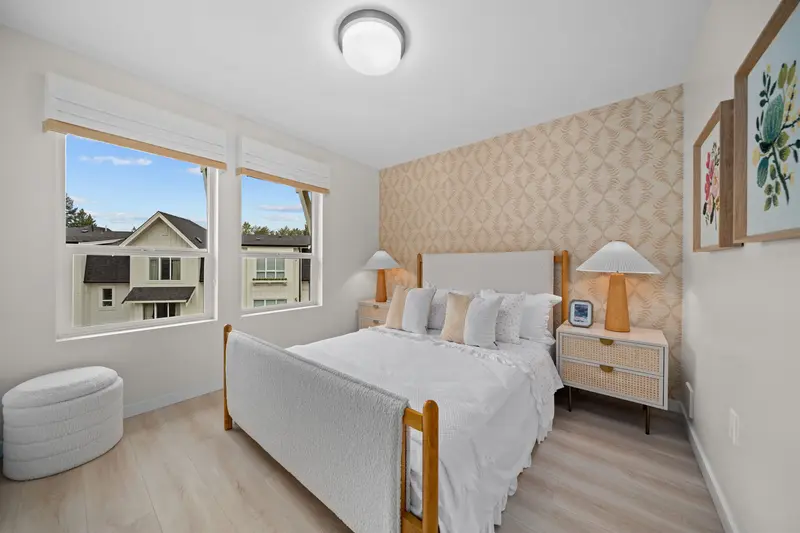 81 24951 112 AVENUE - photo 2 of 15