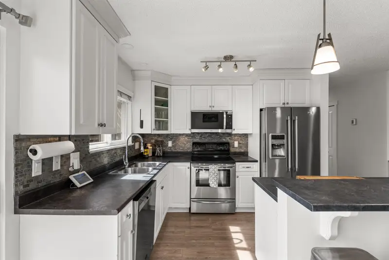 2610 WILDWOOD DRIVE - photo 4 of 25