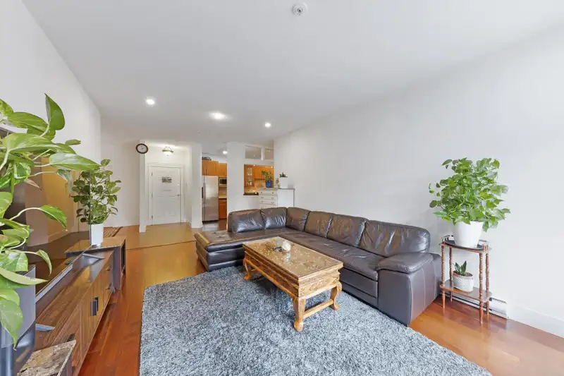 106 10665 139 STREET - photo 3 of 26