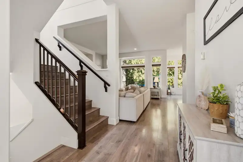 16329 61A AVENUE - photo 3 of 25